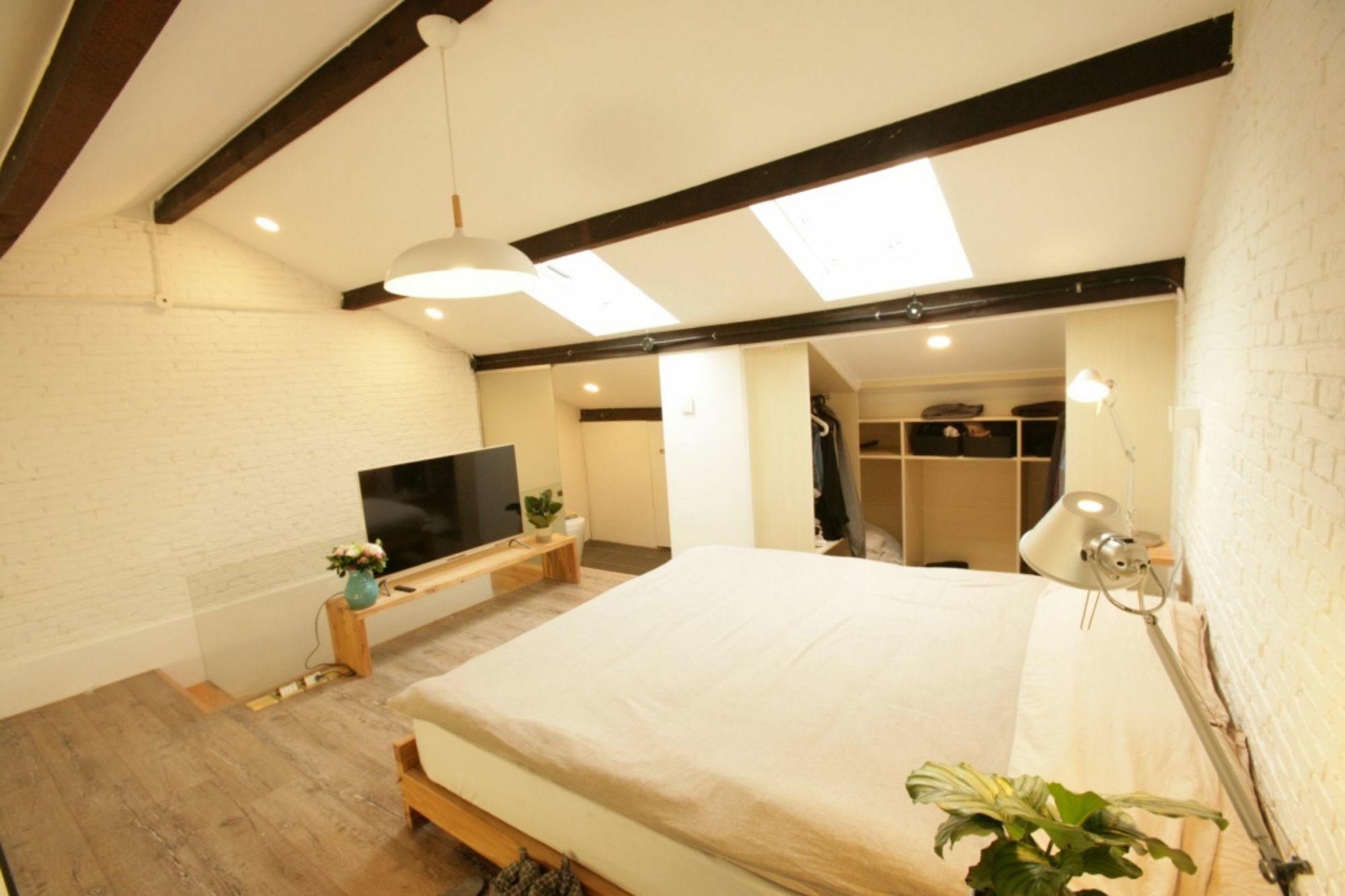 Fx78 Loft & Terrace Apartment Шанхай Екстериор снимка